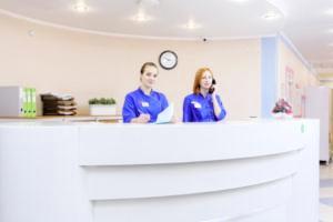 Фото клиники ЦМРТ на Ладожской